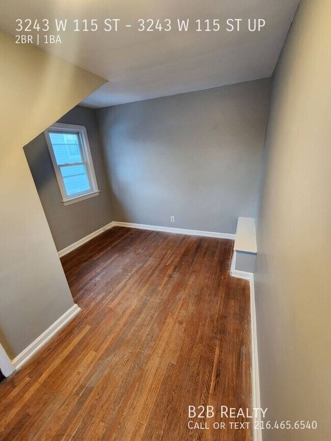 Building Photo - 3243 W 115th St