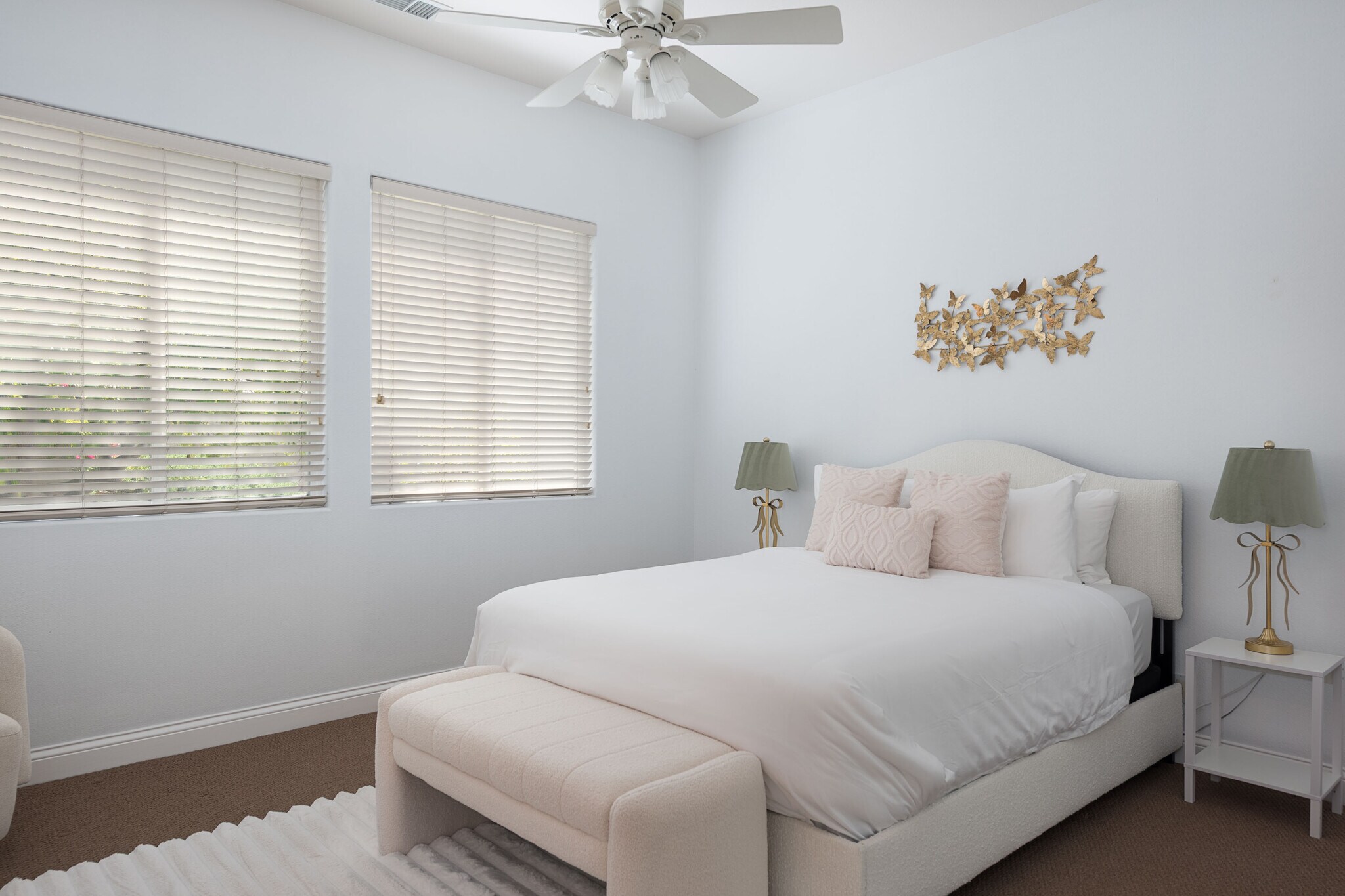 Building Photo - 45 Vista Encantada