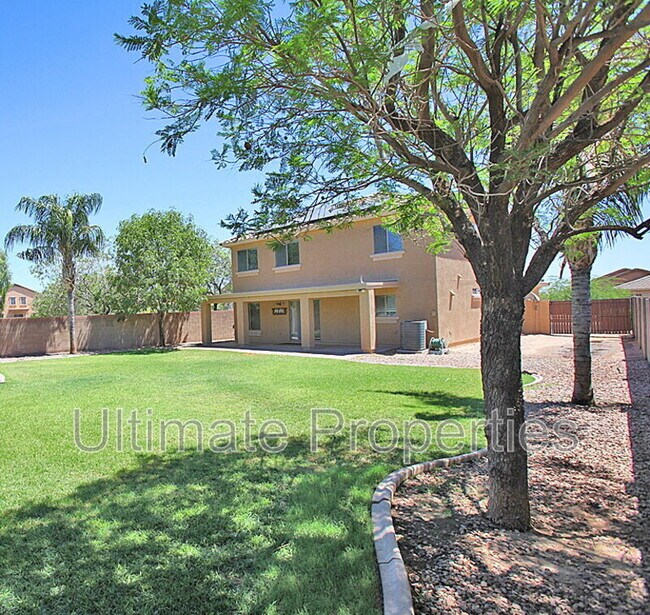 Building Photo - 14978 N 172nd Dr