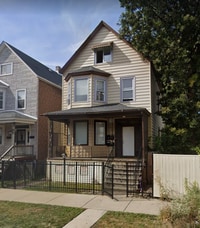 Building Photo - 8320 S Muskegon Ave