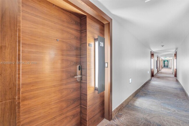 Building Photo - 6801 Collins Ave