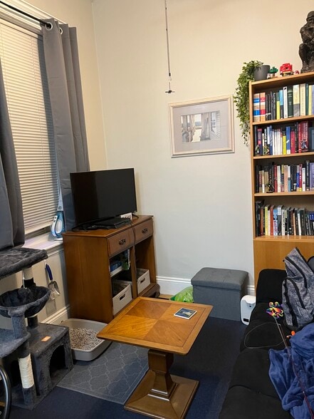 Building Photo - 1189 Commonwealth Ave