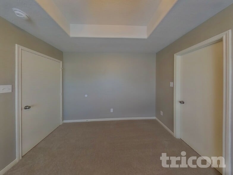 Building Photo - 16365 River Fall Ct