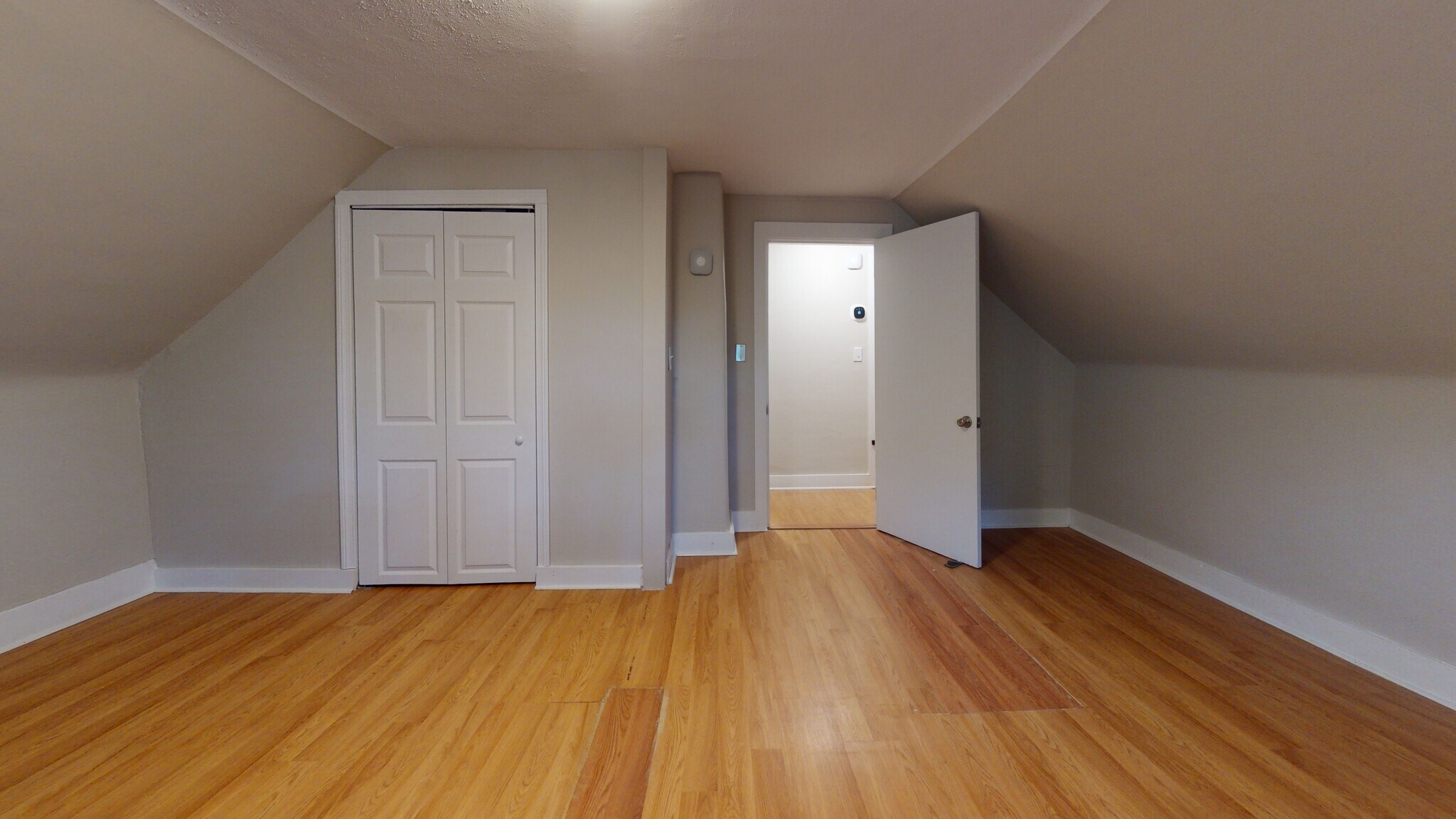 Building Photo - 310 Lowell St