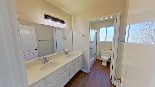 Building Photo - 28542 Cedar Ridge Rd