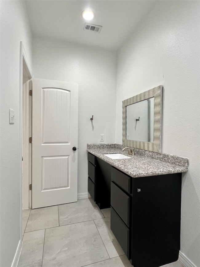 Building Photo - 8575 TX-105