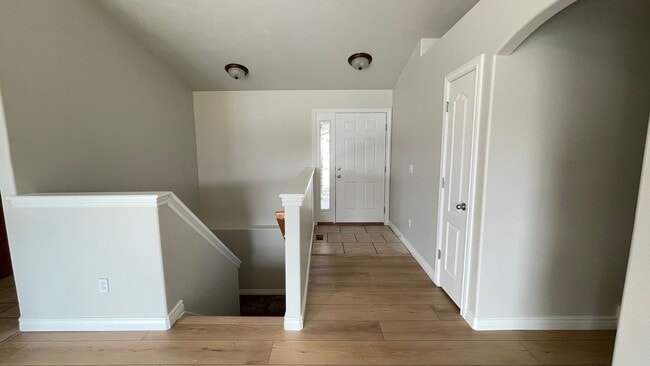 Building Photo - Beautiful 3 bedroom 2 bath home is Eagle M...