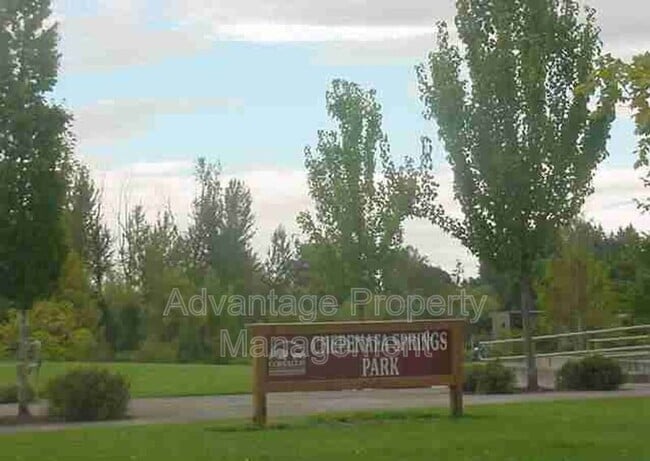 Building Photo - 2991 NW Shooting Star Dr