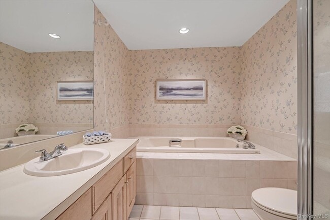 Building Photo - 62 Marjorie Ct