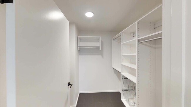 Building Photo - 345 Harrison Ave