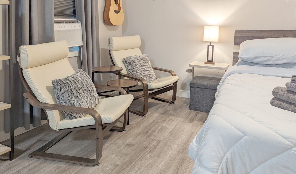 Building Photo - 163 Bilmarsan Dr