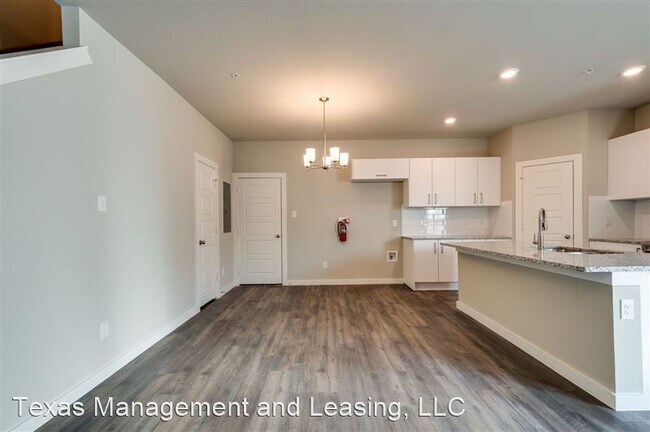 Building Photo - 714 Fallow Dr