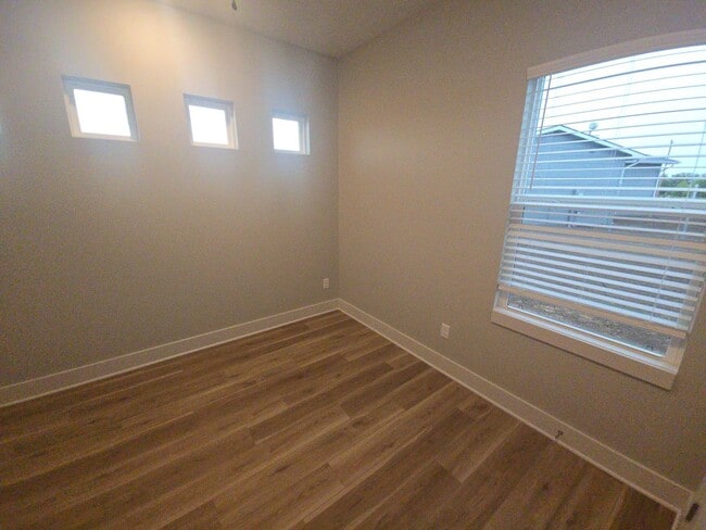 Building Photo - Brand-New 3 Bedroom Home with 3-Car Garage...
