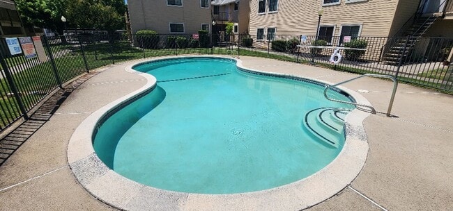 Building Photo - Charming 2-Bedroom Condo in Prime Citrus H...