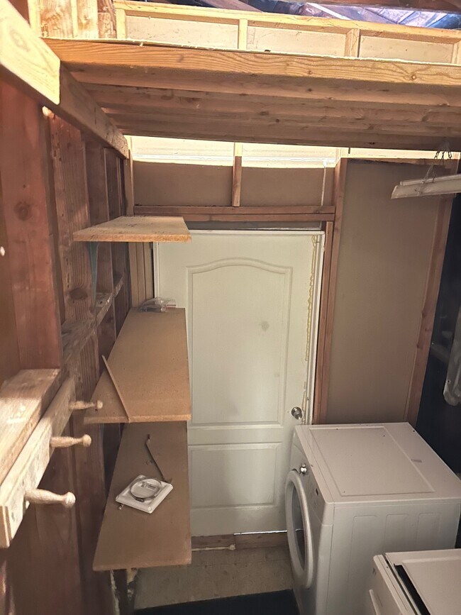 Building Photo - 26025 Cypress St