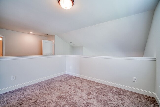 Building Photo - Lovely End Unit, Brand New Construction, 3...