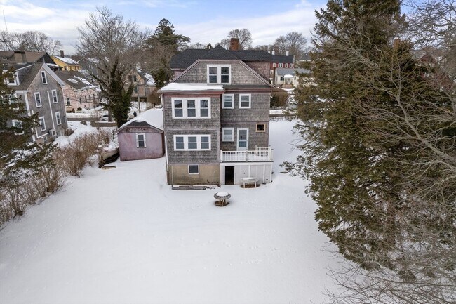 Building Photo - 25-27-27 Lafayette St