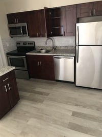 Building Photo - 1800 NW 4th Ave