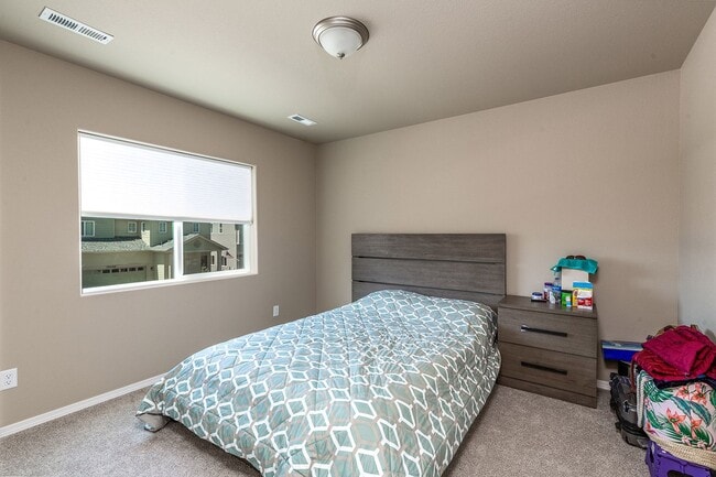 Building Photo - Single Family Home for Rent