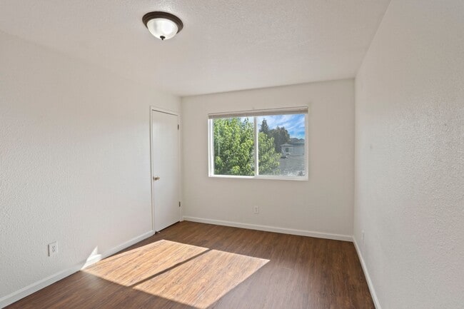 Building Photo - 3557 Merced Ave