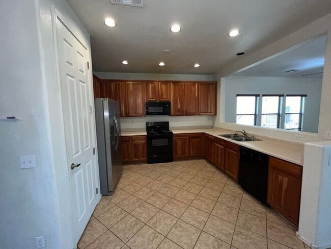 Building Photo - READY TO VIEW NOW! Recently Painted Interi...