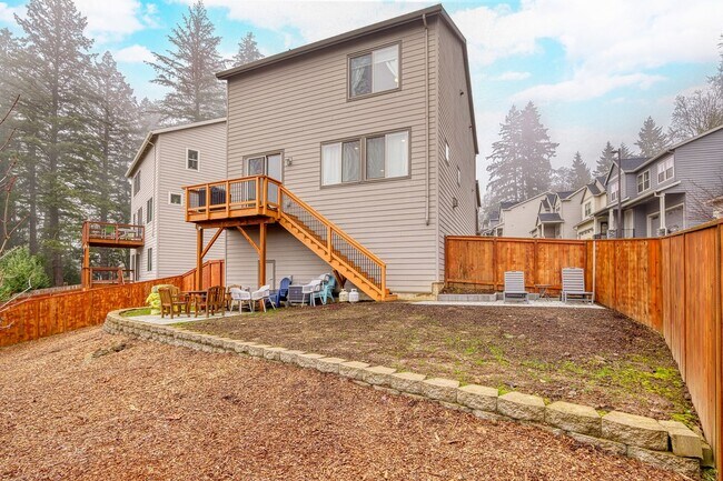 Building Photo - 11081 SW Annand Hill Ct