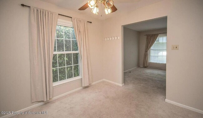 Building Photo - 166 Haverford Dr