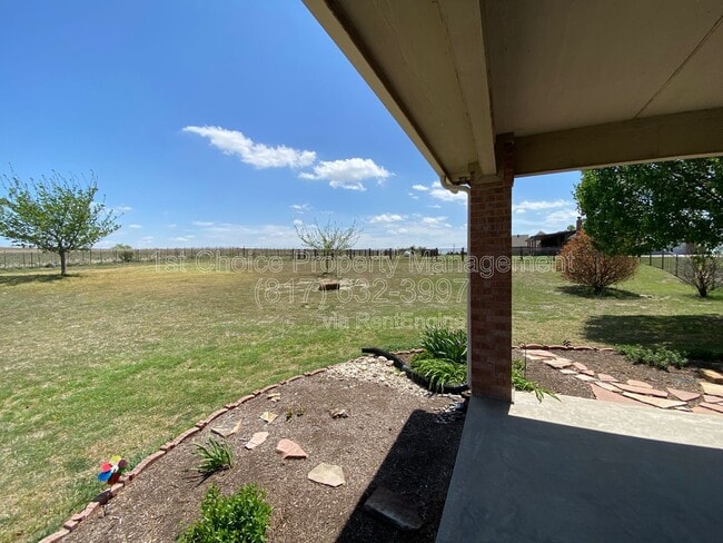 Building Photo - 112 Prairie Ridge Dr