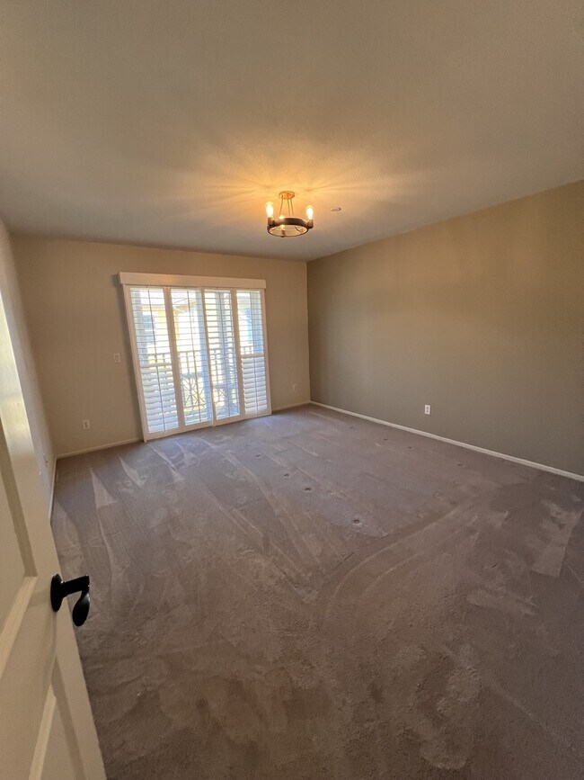 Building Photo - 8090 Cornwall Ct