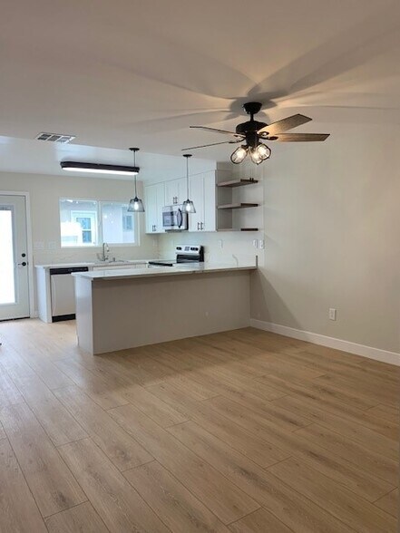 Building Photo - 24373 Pennsylvania Ave