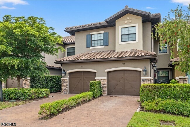 Building Photo - 9657 Montelanico Loop