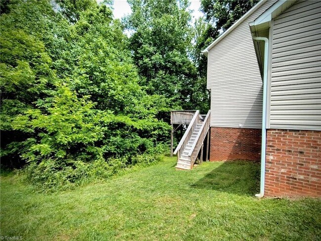 Building Photo - 3709 Courtland Cir