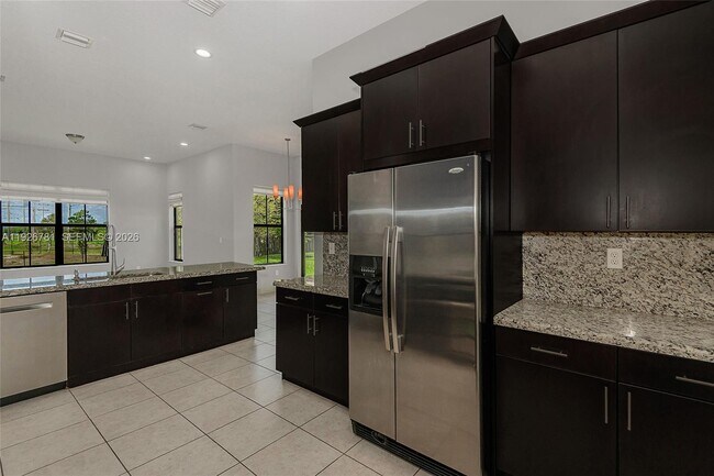 Building Photo - 3320 NW 84th Way