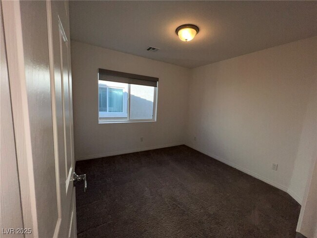 Building Photo - 7075 Jasper Hill Way