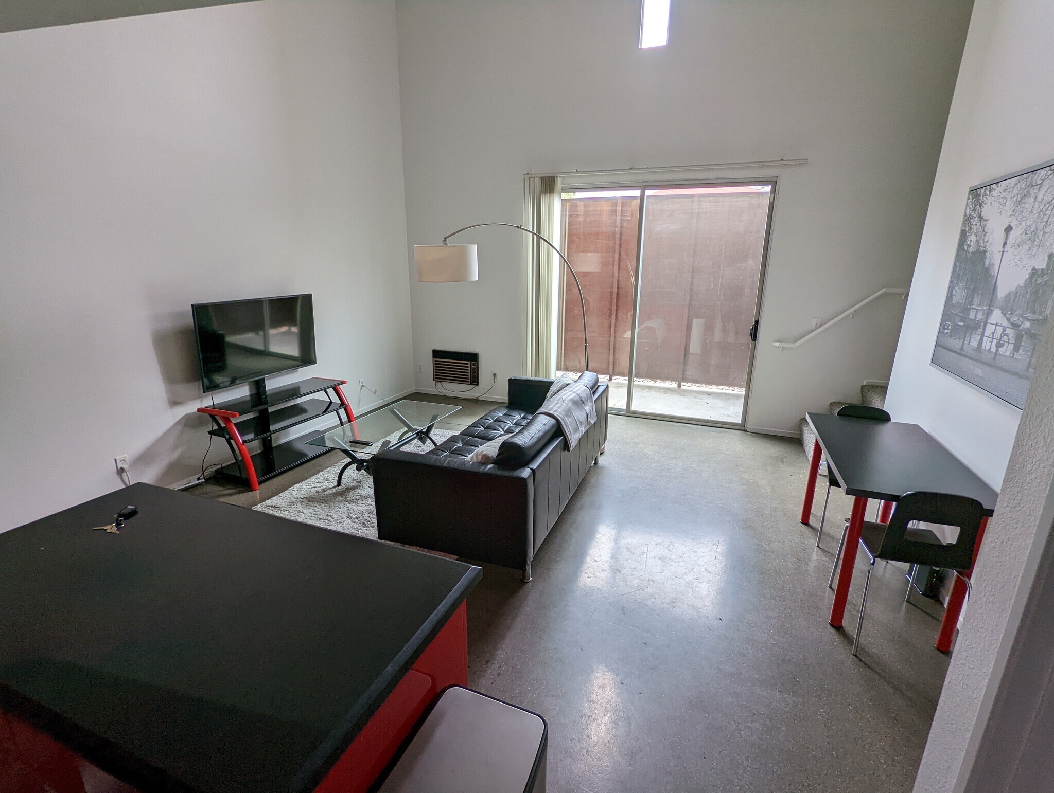 Building Photo - 948 G St