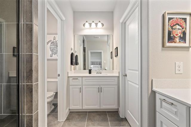 Building Photo - 6246 Rilla St