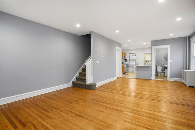 Building Photo - FIRST MONTH FREE* Large Twin Home! One (1) Car Garage, W/D Hookups in basement, Stainless Applian...