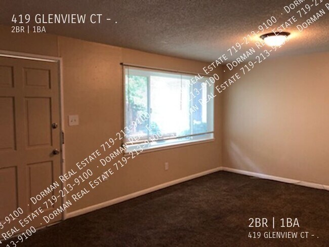 Building Photo - 419 Glen View Ct