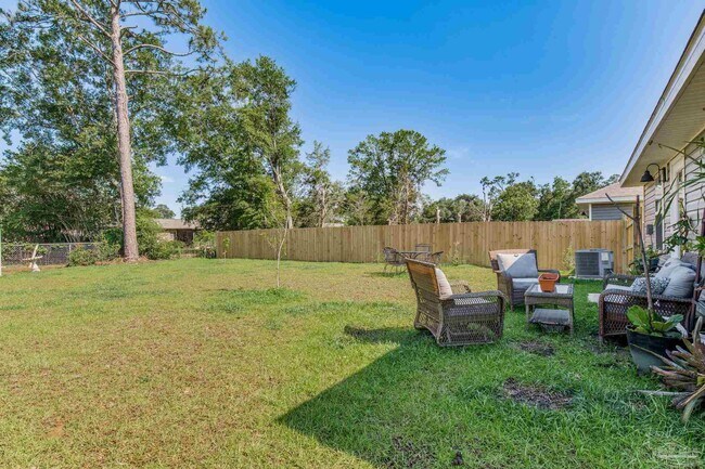 Building Photo - 2568 Sutton Pl Dr