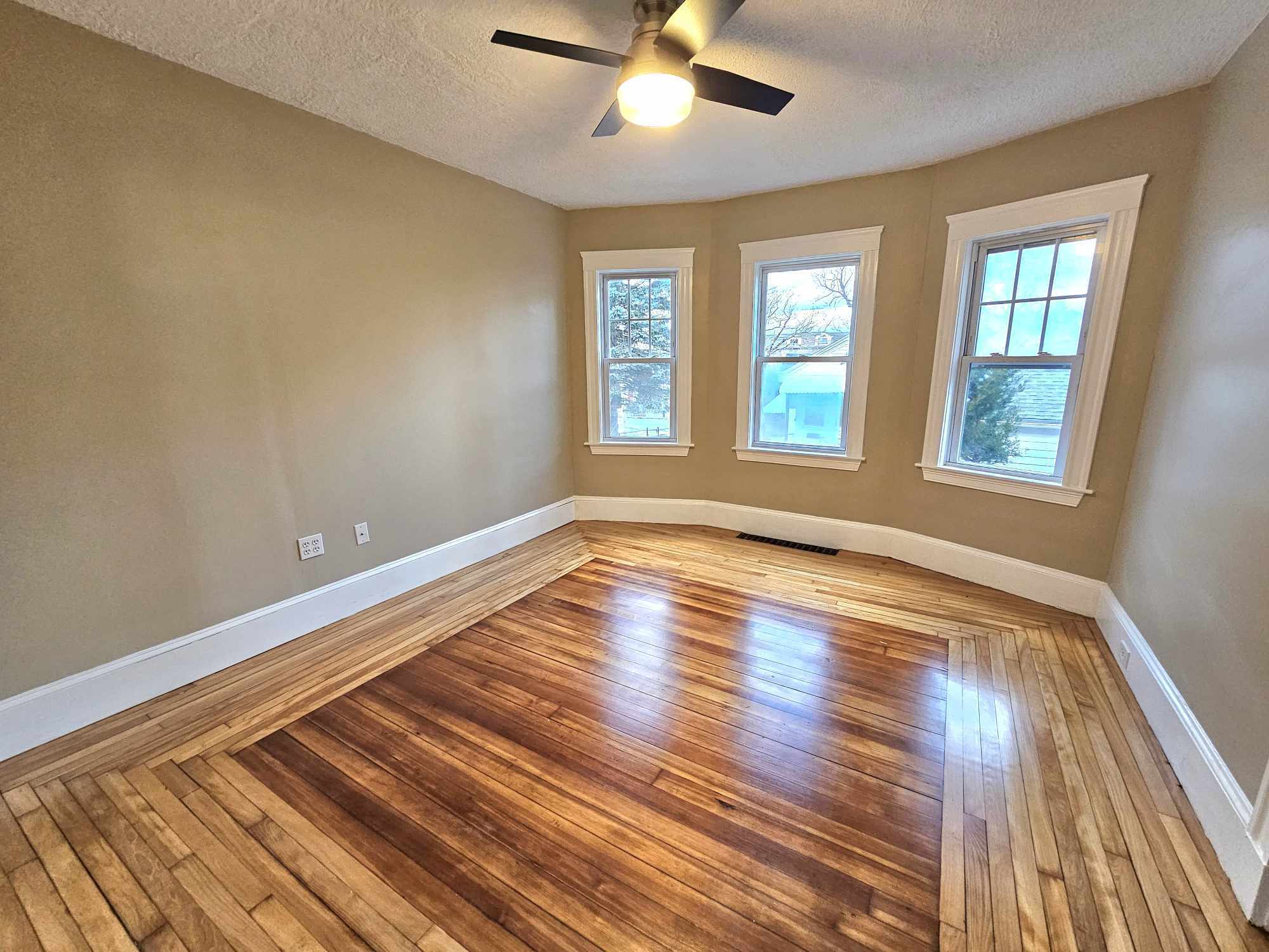 Building Photo - 10 Alton Rd