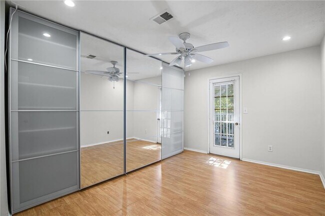 Building Photo - 2110 Augusta Dr
