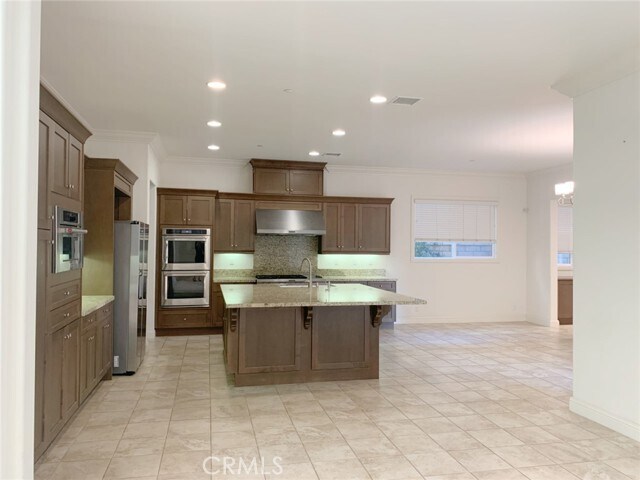 Building Photo - 16 Manzanillo