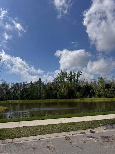 Building Photo - 3036 Chromatic St