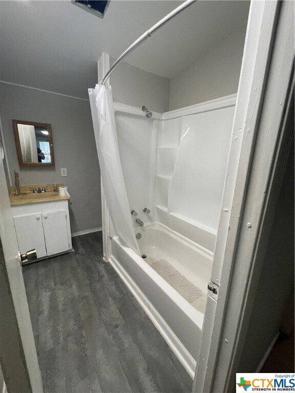 Building Photo - 1910 FM2673