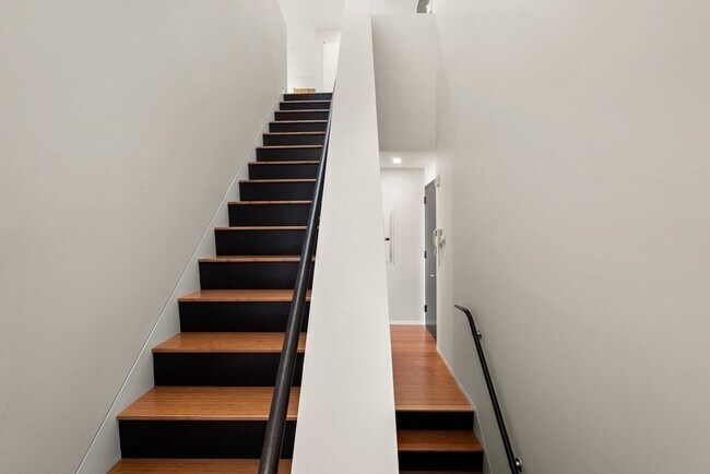 Building Photo - 141 Dorchester St