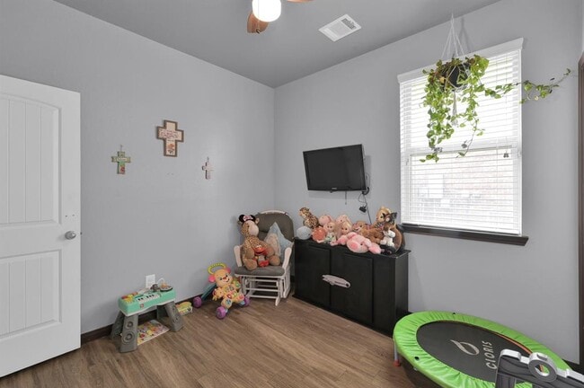 Building Photo - 3554 Paganini Pl