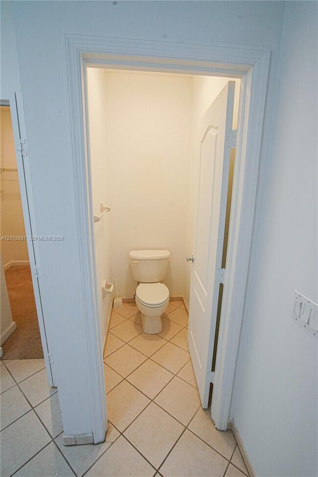 Building Photo - 1751 SW 154th Path