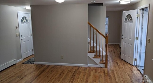 Building Photo - 16 Nelson Ave