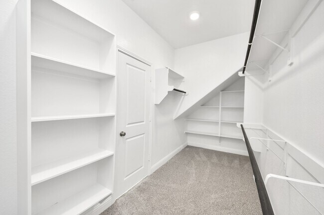 Building Photo - 21926 Citrus Grv Ct