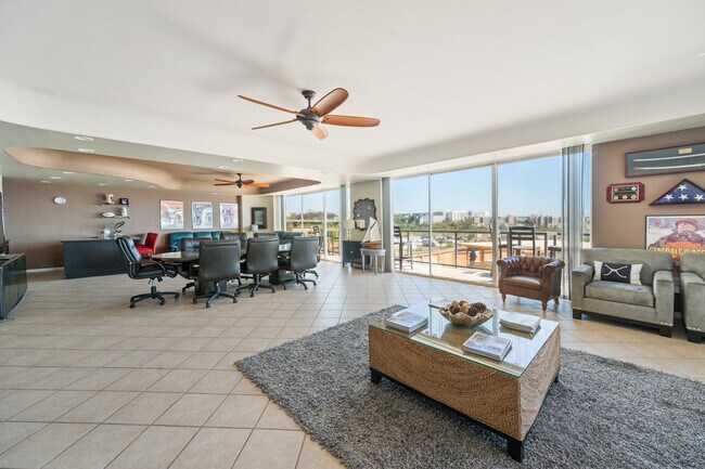 Building Photo - 1200 N Harbor Dr